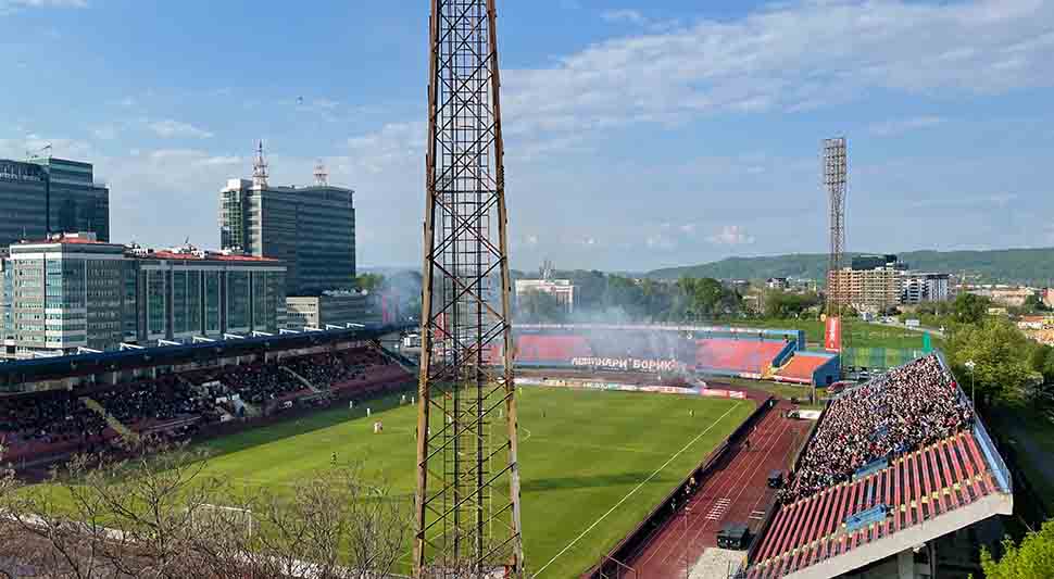 gradski stadion lesinari.jpg